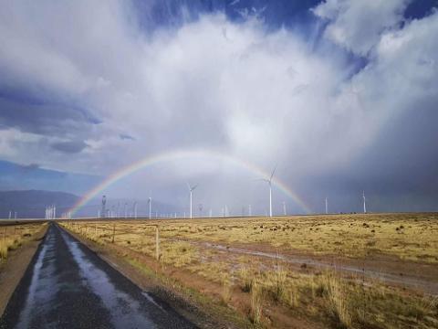 银娱优越会助力全球首条±800kV清洁能源外送建设项目在青海顺遂投运